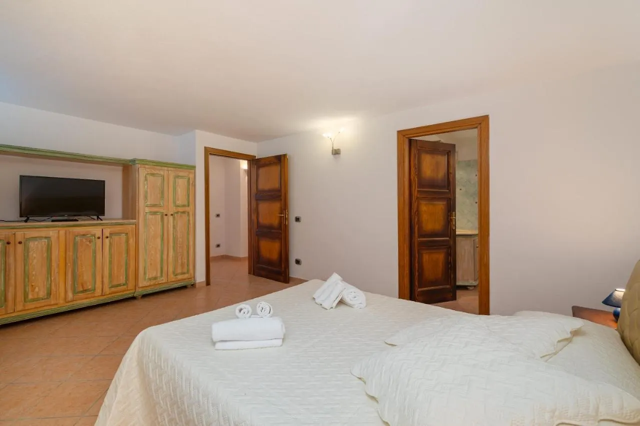 Apartment Appartamento Via Sardegna San Teodoro